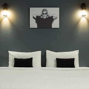 Deluxe Zimmer mit Kingsize-Bett